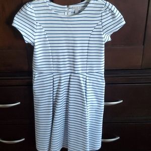 Girls striped dress with pockets